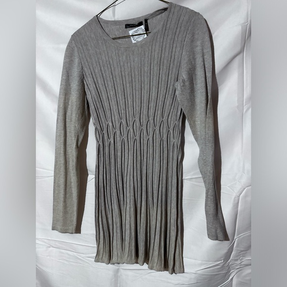 Daisy Fuentes Ruched Long Sleeve Shirt Size M - Picture 3 of 7